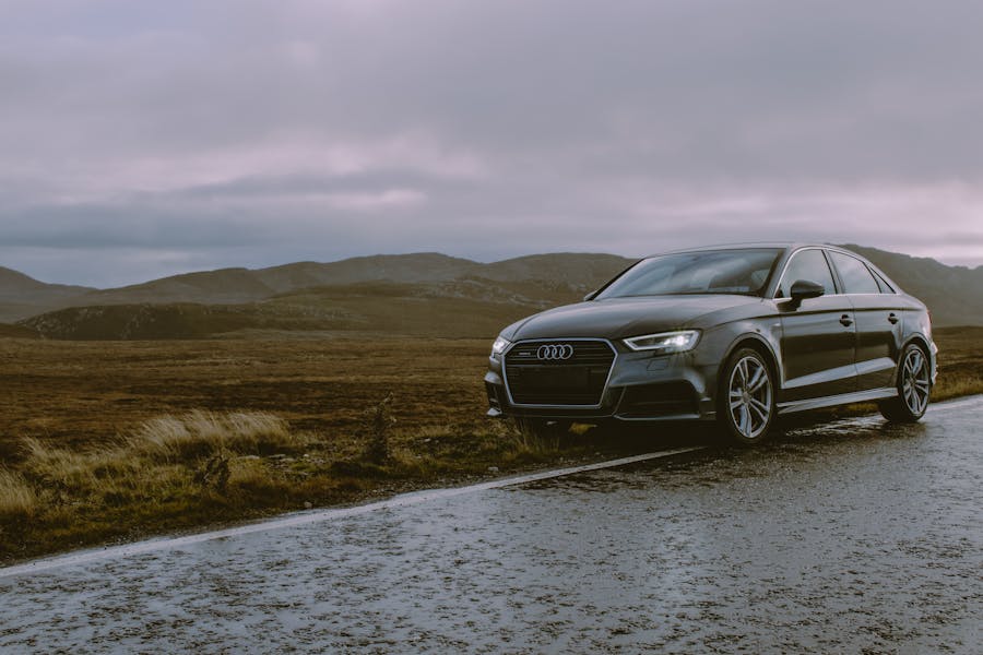Comment fonctionne une voiture hybride ?